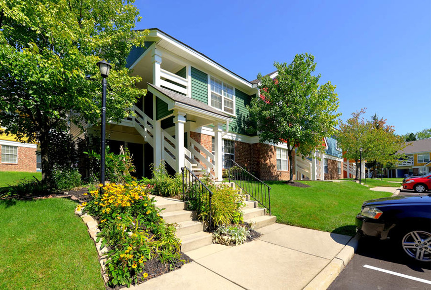 Primary Photo - Mad River Apartments