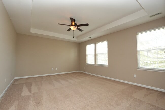 Building Photo - Spacious 5-Bedroom Home in Mooresville with Open Floor Plan & Loft!