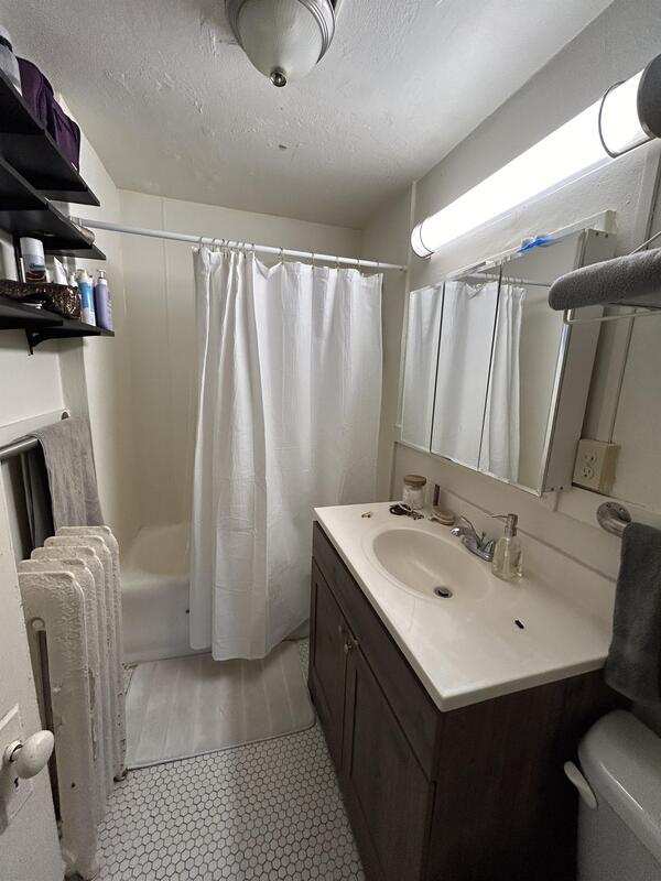 Building Photo - 29 Langdon St