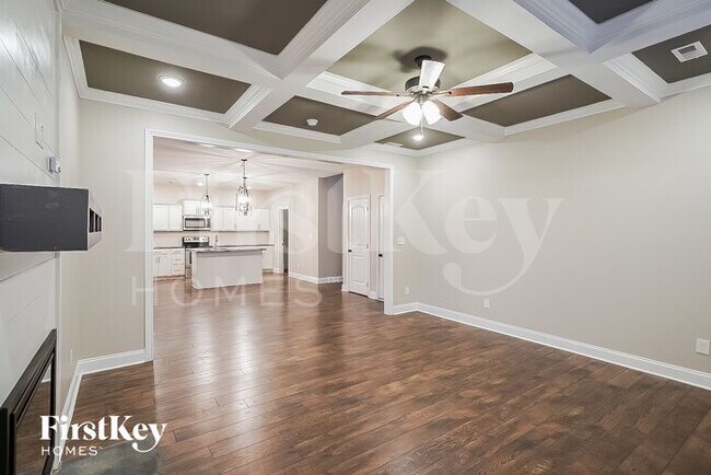 Building Photo - 1333 Millet Dr