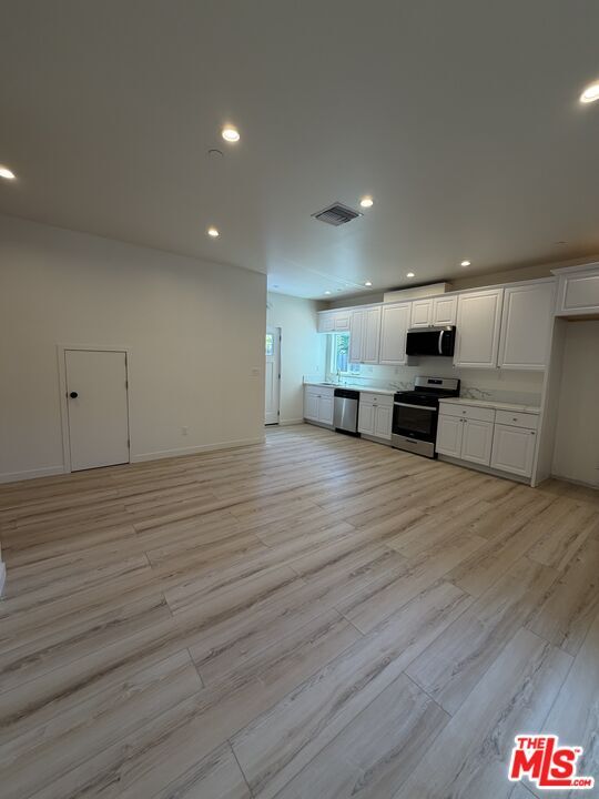 Building Photo - 5342 Don Pio Dr