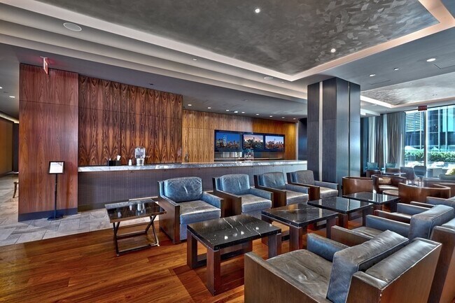 Building Photo - 1 Franklin St