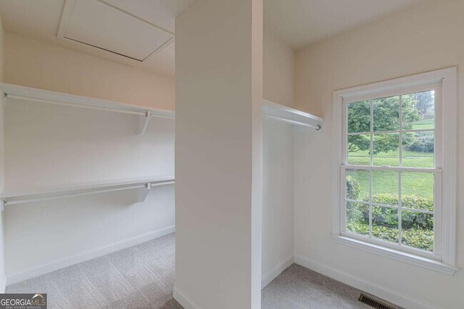 Building Photo - 2486 Gable Ct SW