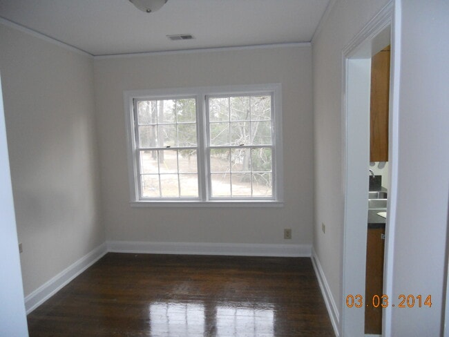 Building Photo - 4103 Devine St