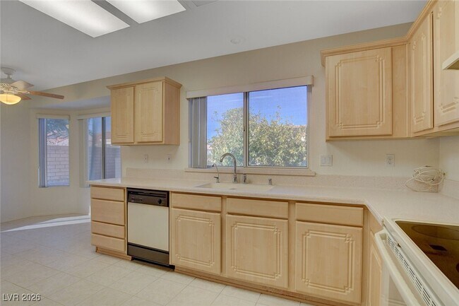 Building Photo - 8720 Pennystone Ave