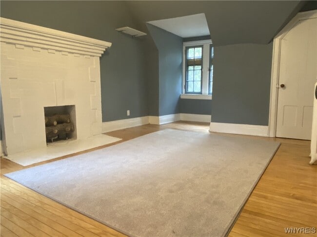 Building Photo - 115 Bidwell Pkwy