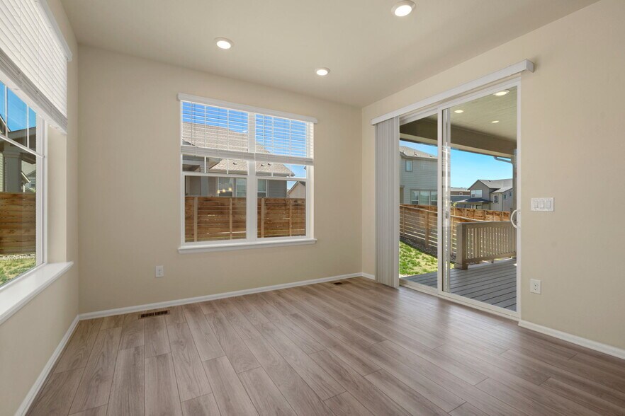 Building Photo - 532 Vicot Way