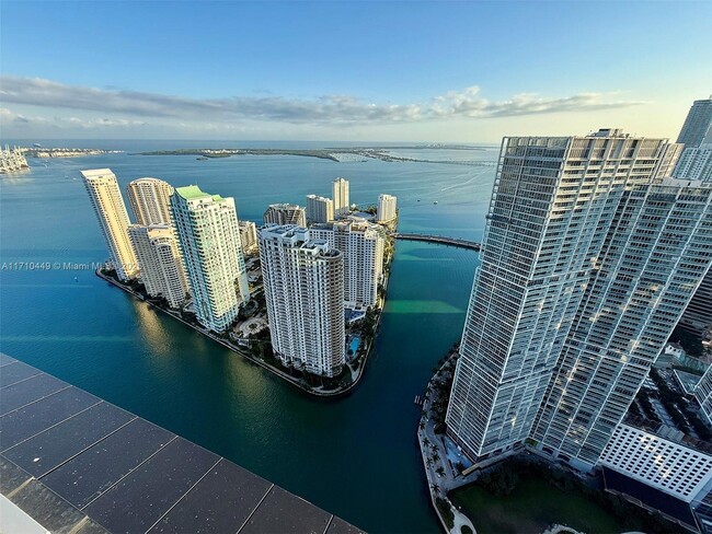 Building Photo - 300 Biscayne Blvd Way