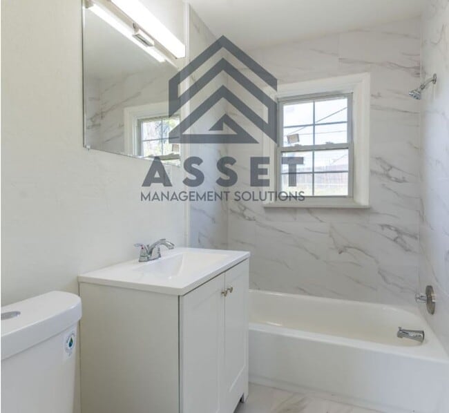 Building Photo - 3-Bedroom Available For Lease & Rent to Own!