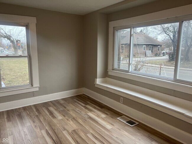 Building Photo - 2974 N Denny St