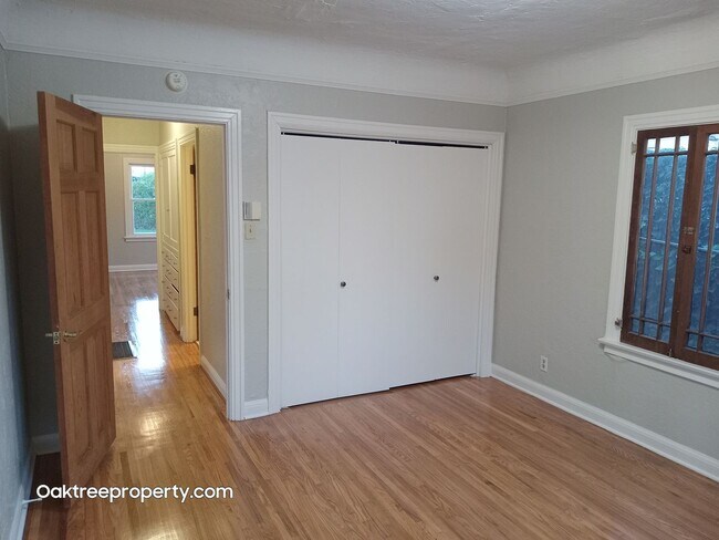 Building Photo - Coming Soon Charming 2-bedroom, 1-bathroom house with 2 car garage and spacious yard