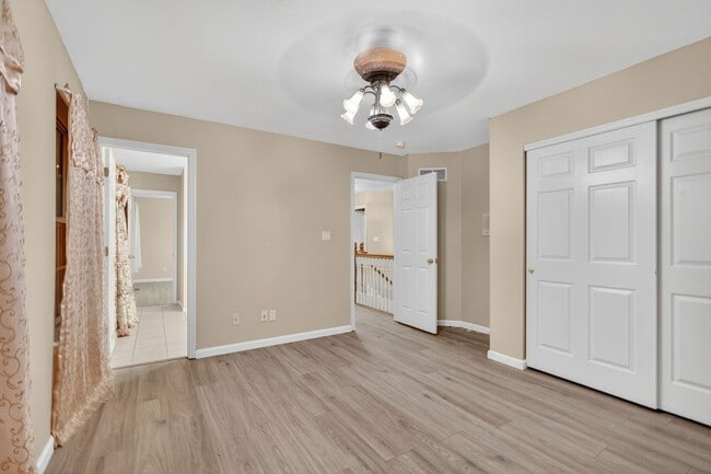 Building Photo - Stunning 4,166 Sq. Ft. Home in Westridge Oaks – Upgraded Throughout!