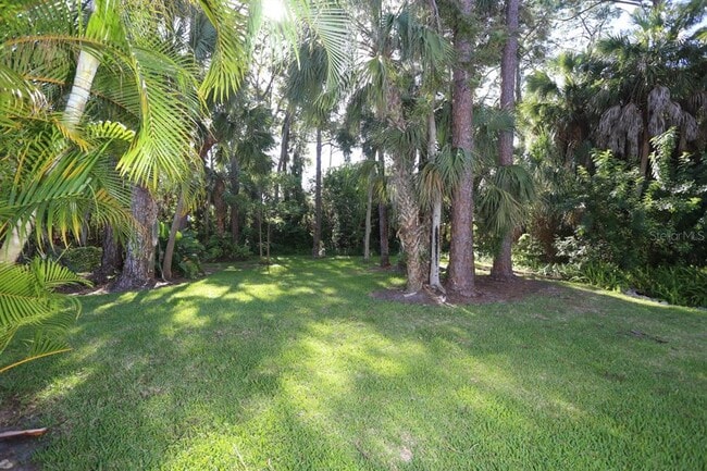 Building Photo - 4755 Village Garden Dr