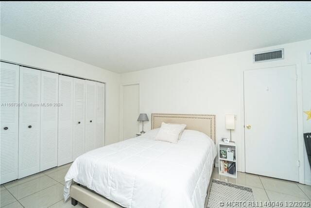 Building Photo - 185 Normandy Ln