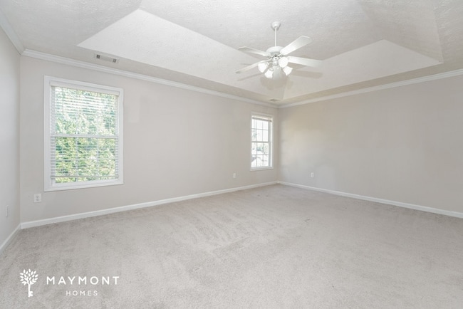 Building Photo - 49 Windcrest Dr