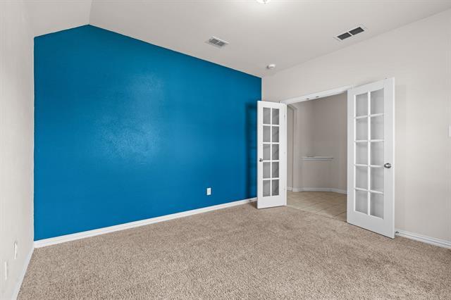 Building Photo - 2640 Costa Mesa Dr