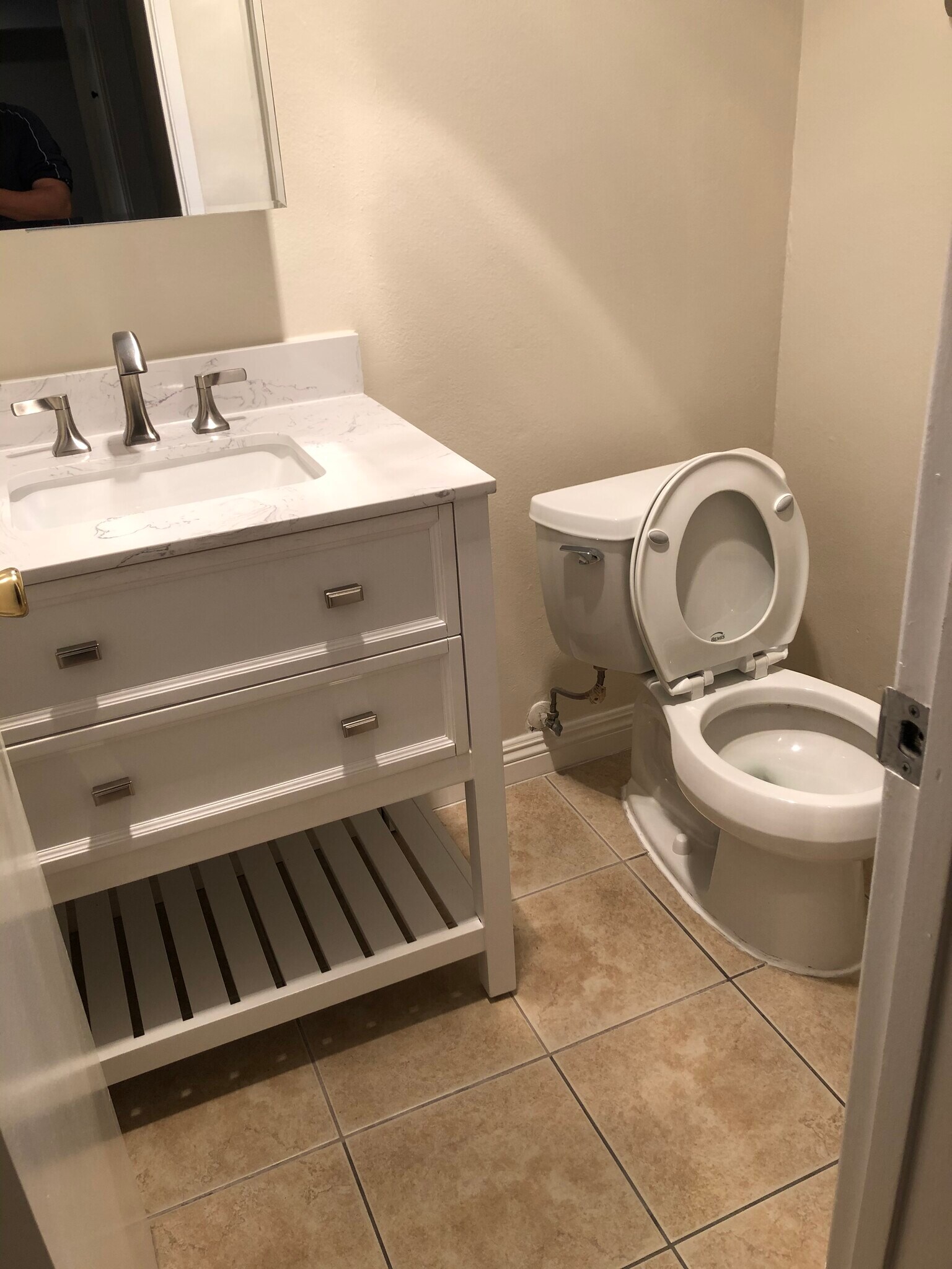 2nd bathroom - 339 S Catalina Ave