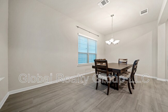 Building Photo - 13123 Horse Ter