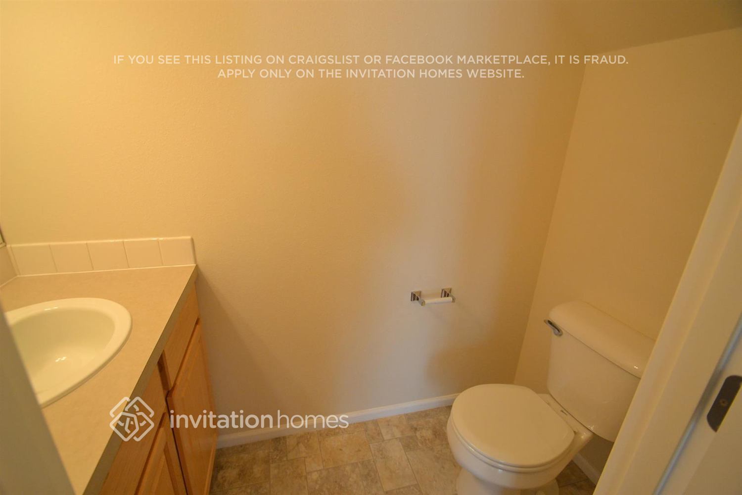 Building Photo - 6206 Park St E