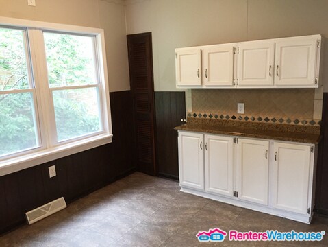Building Photo - 4708 W Melvina St