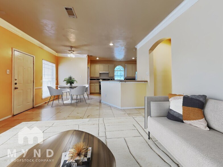 Building Photo - 9511 Weldridge Dr