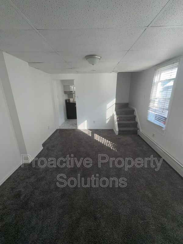Building Photo - 415-417-417 17th Ave
