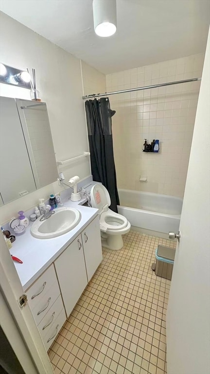 Building Photo - 99 Pond Ave