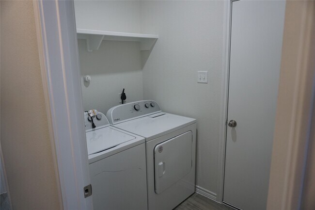 Building Photo - 9773 Black Gum