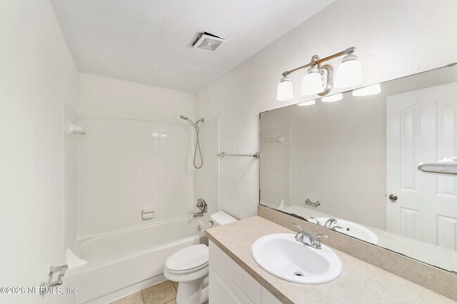 Building Photo - 501 SW 75th St