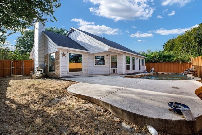 Building Photo - 128 Overbrook Dr