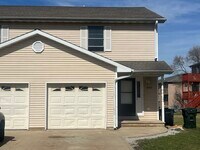 Building Photo - 2520 E Clark St