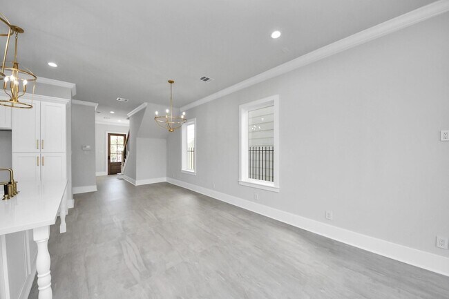 Building Photo - 6312 Milwee St