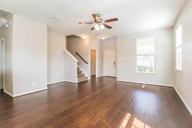 Building Photo - 2714 Mesquite Ridge Dr