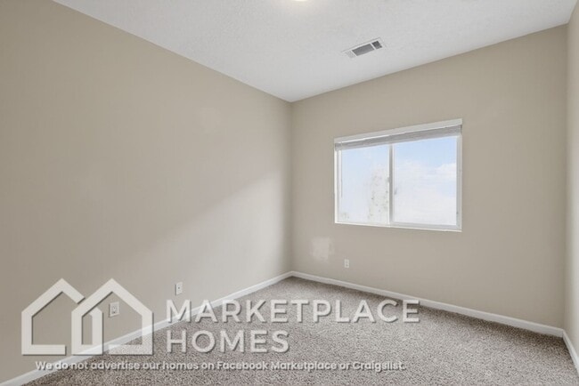 Building Photo - 10227 Cristalino Rd SW