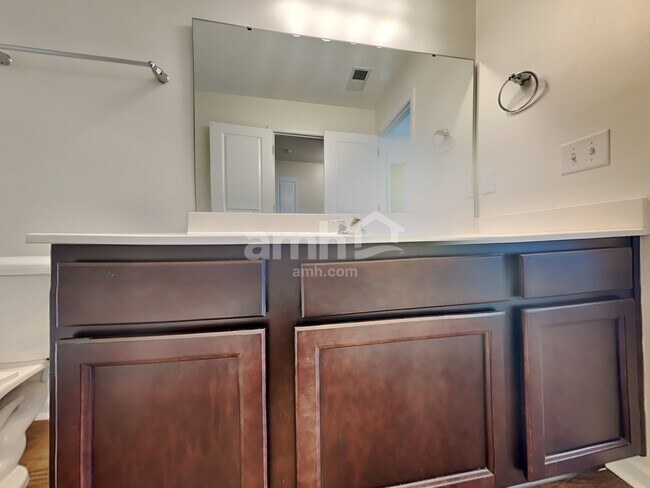 Building Photo - 178 Orion Way