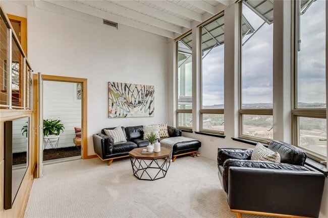 Building Photo - 2803 Brass Buttons Trl