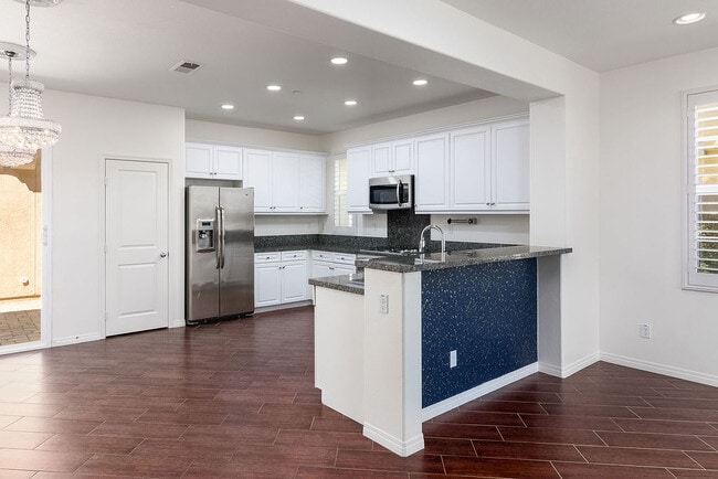 Building Photo - 3558 Summit Trail Ct