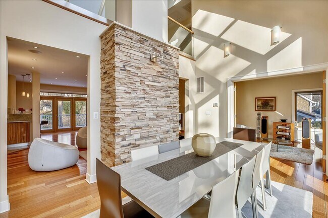 Building Photo - INCREDIBLE 6BR Home in Cabin John. Priced ...