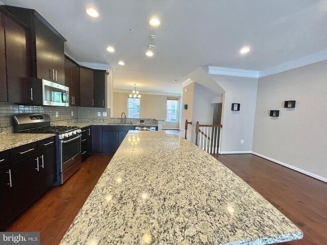 Building Photo - 9162 Landon House Ln
