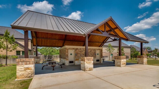 Building Photo - 1515 Holly Chase Ct