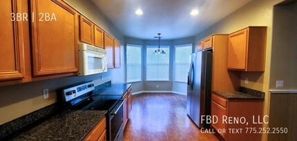Building Photo - 6545 Geranium Way