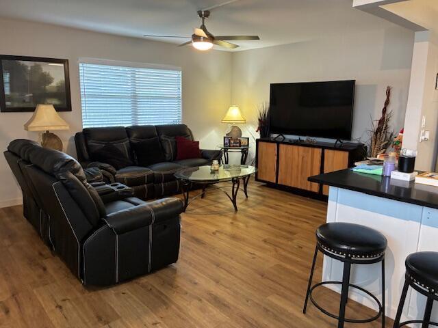 Building Photo - 195 Monaco Way