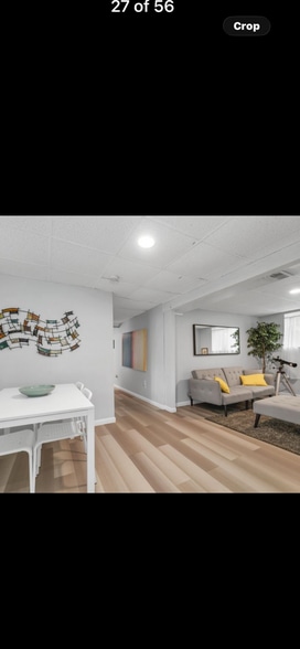Building Photo - 8 Little Shore Dr