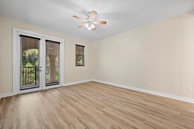 Building Photo - 1029 Vintner Blvd
