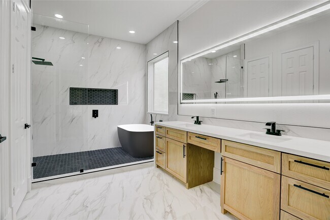 Building Photo - 22926 Haven Field Ct