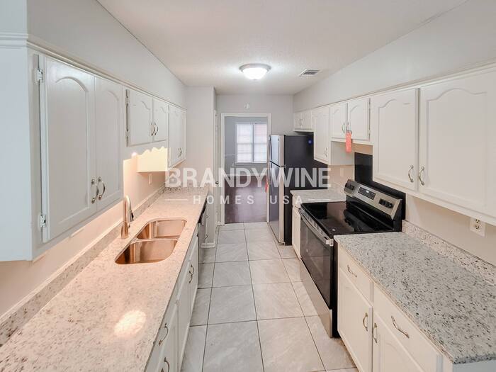 Building Photo - 4188 Sassafras River Dr