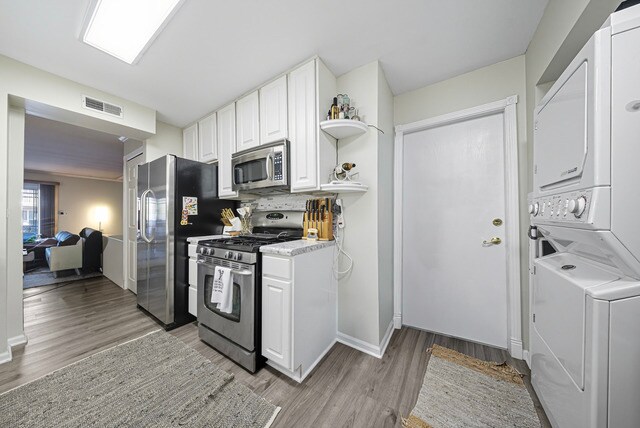 Building Photo - 1942 Tall Oaks Dr