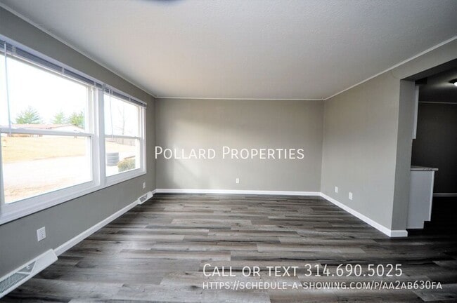 Building Photo - 309 Granada