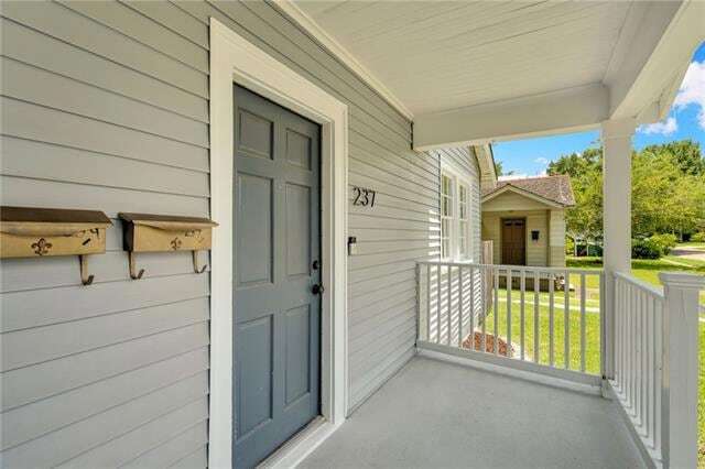 Building Photo - 237 Vinet Ave