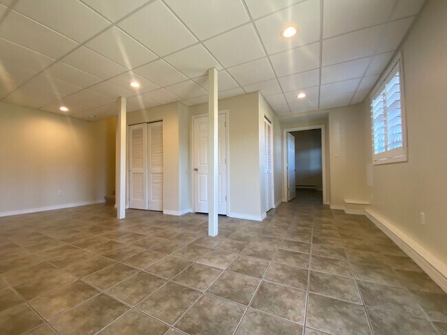 Building Photo - * River Views - Downtown Morgantown - 3 Be...